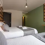 Paris Madrid Hotel 2*