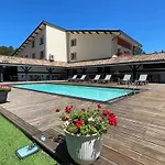Paris Madrid Hotel 2*