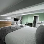 Paris Madrid Lesperon (Landes)