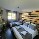 Hotel Paris Madrid Lesperon (Landes)