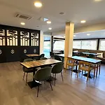Logis Paris Madrid Hotel 2*