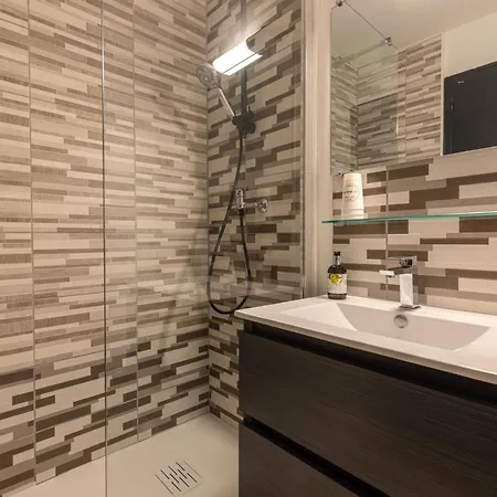 Paris Madrid Hotel Lesperon (Landes)