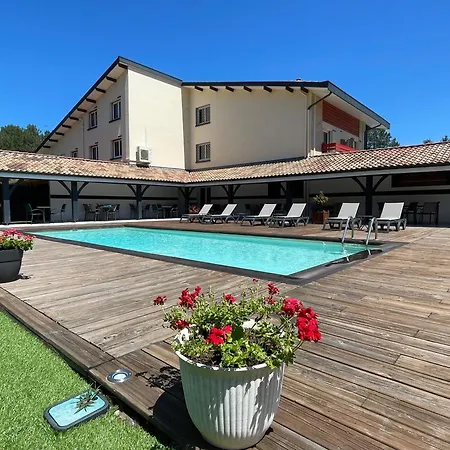 Paris Madrid Hotel 2*