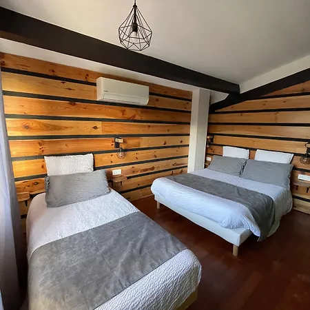 Paris Madrid Lesperon (Landes)