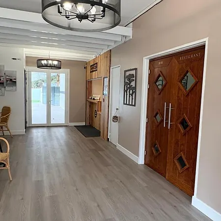 Hotel Paris Madrid 2*