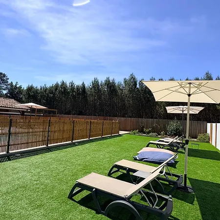 Logis Paris Madrid Lesperon (Landes)