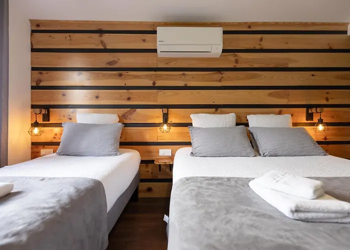 Paris Madrid Lesperon (Landes)