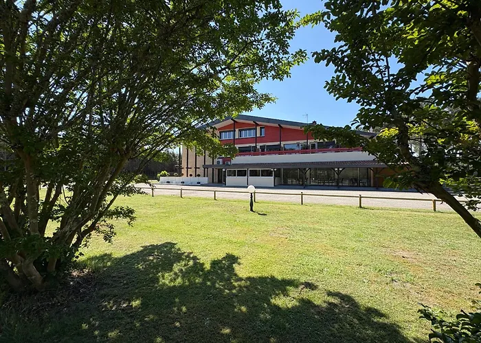 Hotel Paris Madrid Lesperon (Landes)