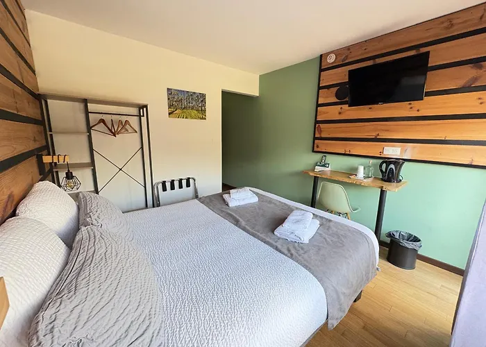 Hotel Paris Madrid Lesperon (Landes)