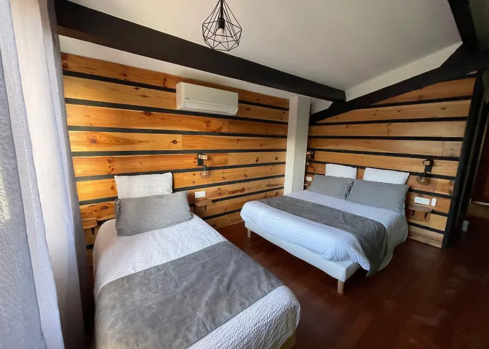 Paris Madrid Lesperon (Landes)